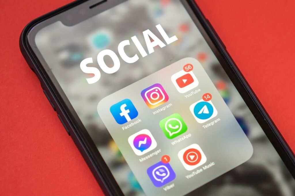 Social Media Marketing to Grow Your Brand Online